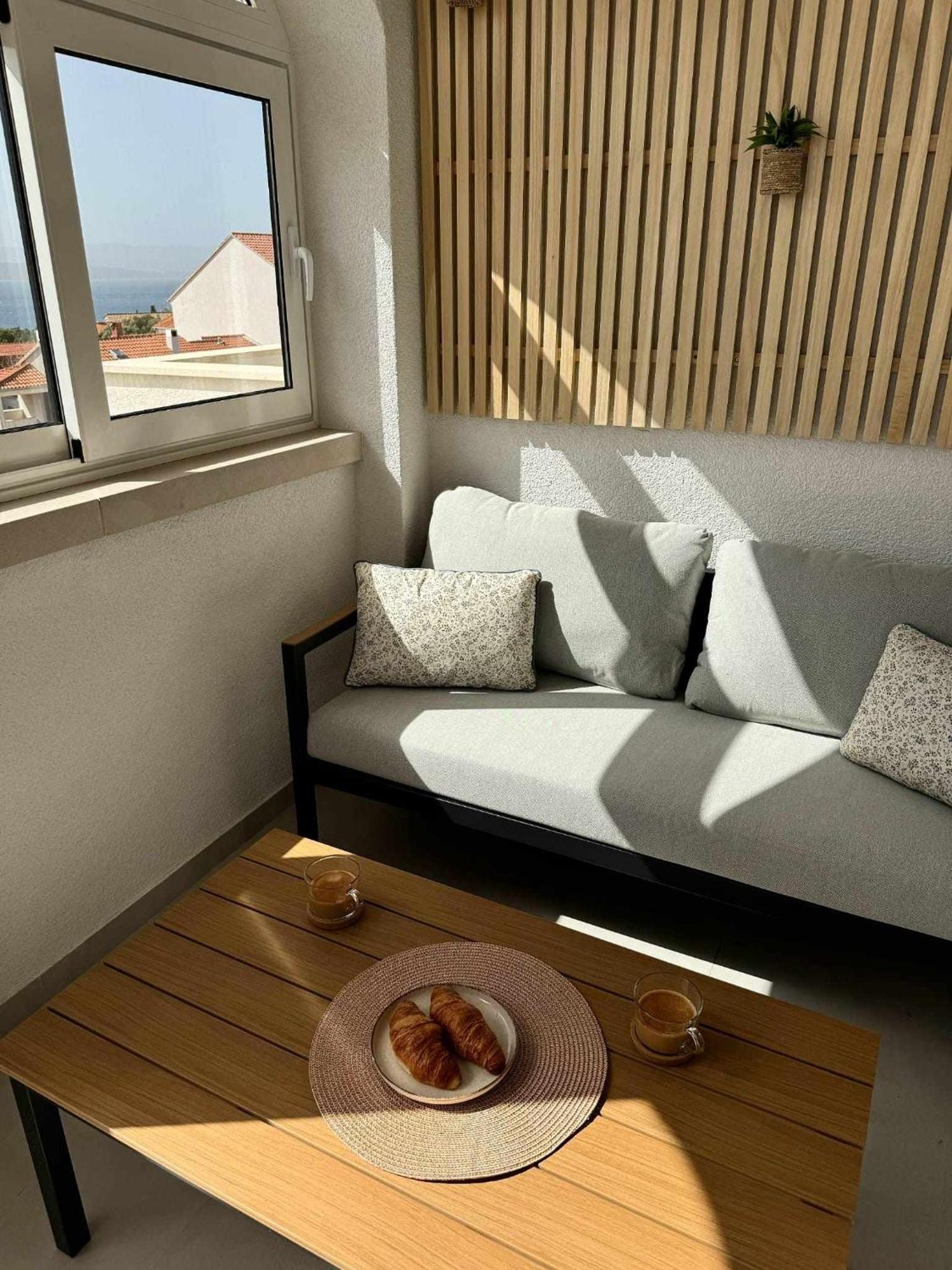 Sunshine Apartment